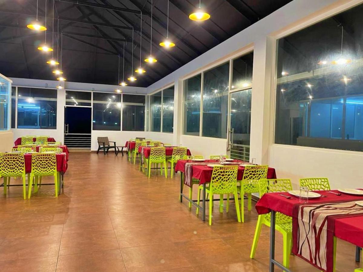 Firefly Resort Kanthalloor Exteriér fotografie